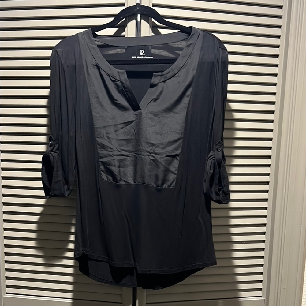 New York & Company Black Relaxed Blouse